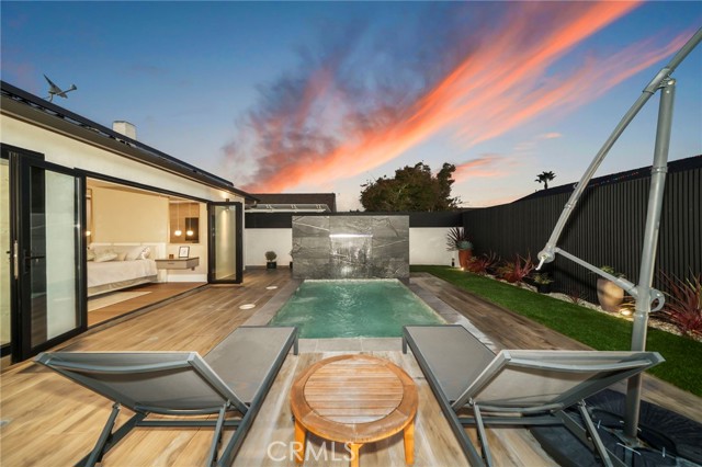 Detail Gallery Image 28 of 42 For 985 Begonia Ave, Costa Mesa,  CA 92626 - 3 Beds | 3 Baths