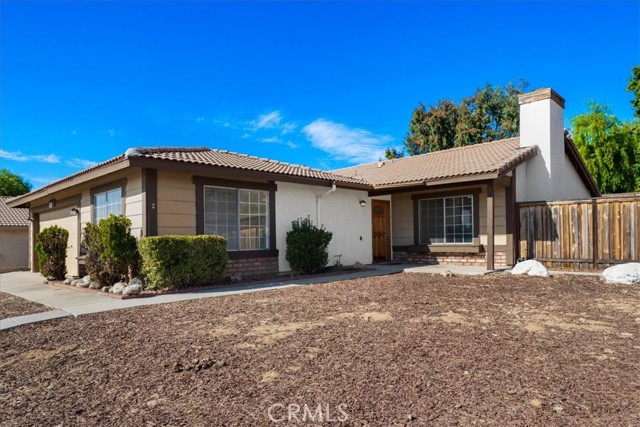 Detail Gallery Image 2 of 42 For 24856 Sunday Dr, Moreno Valley,  CA 92557 - 4 Beds | 2 Baths