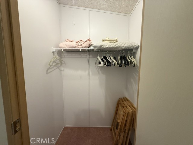 https://media.crmls.org/medias/3f627425-5af5-457d-8188-aa9863e39e7f.jpg?preset=X-Large