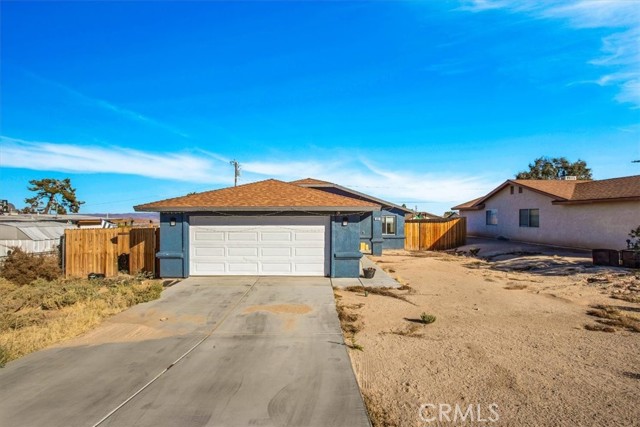 Detail Gallery Image 3 of 40 For 5325 Baileya Ave, Twentynine Palms,  CA 92277 - 4 Beds | 2/1 Baths