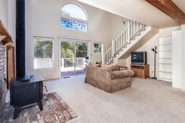 Detail Gallery Image 7 of 60 For 40493 Griffin Dr, Oakhurst,  CA 93644 - 4 Beds | 3/1 Baths