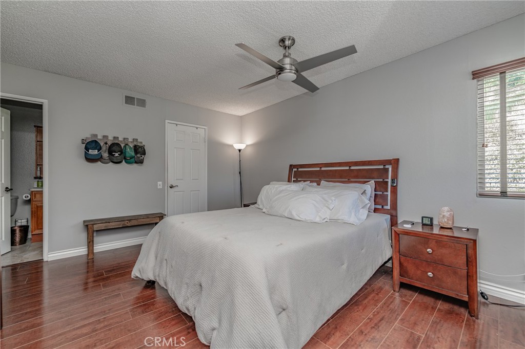 3f648495 E2cf 4972 8182 13fe557a0b9c