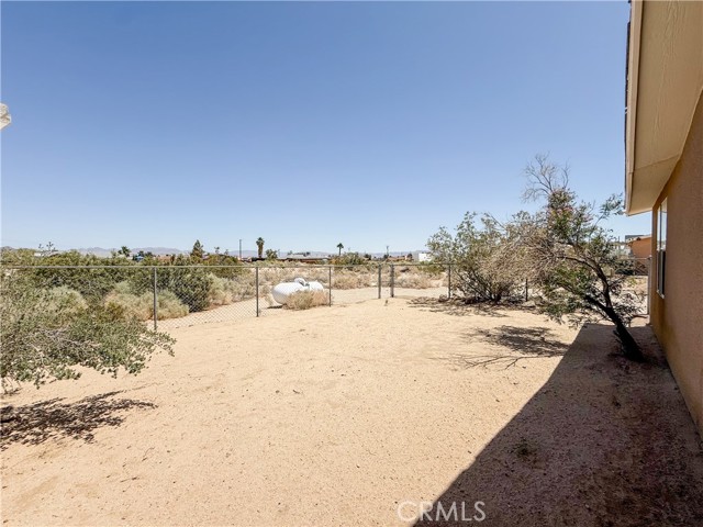 Detail Gallery Image 25 of 27 For 74804 Amboy Rd, Twentynine Palms,  CA 92277 - 3 Beds | 2 Baths