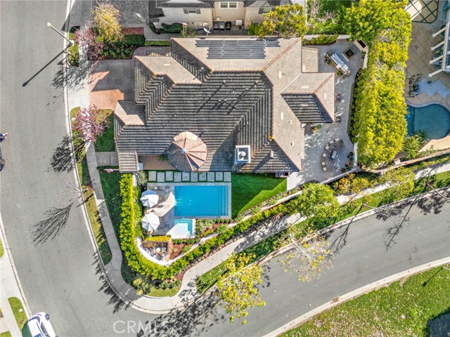 Front Image Thumbnail for CROC26035478