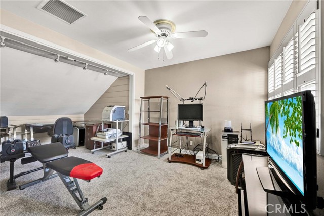 Detail Gallery Image 16 of 28 For 14211 Cherrywood, Tustin,  CA 92780 - 4 Beds | 2/1 Baths