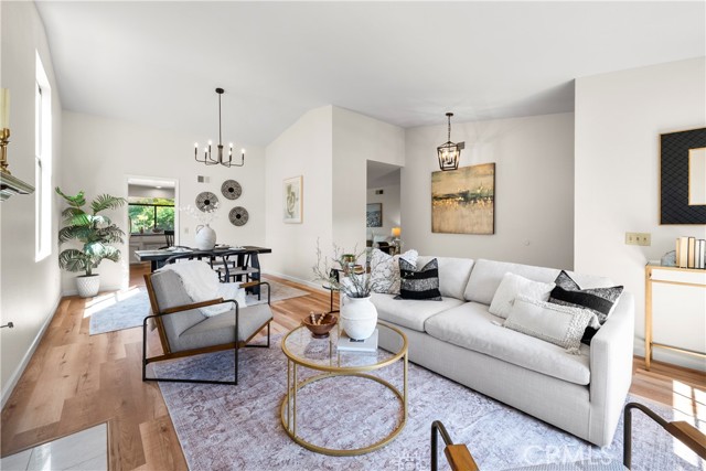 Detail Gallery Image 6 of 35 For 20557 Jay Carroll Drive, Saugus,  CA 91350 - 4 Beds | 2 Baths