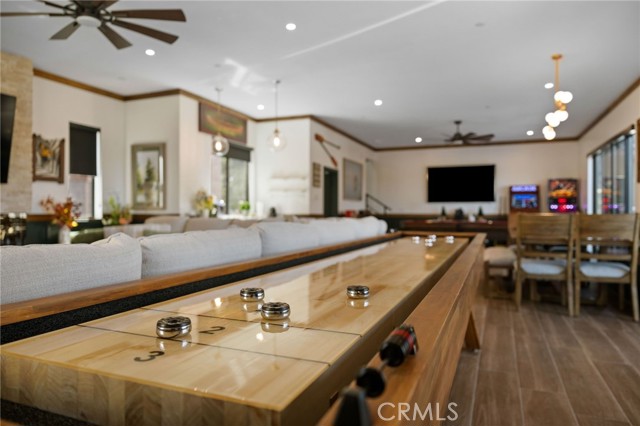 807 Cameron Drive, Big Bear Lake, CA 92315