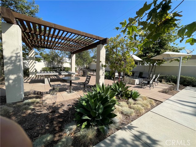 Detail Gallery Image 23 of 24 For 303 Ford Rd, Costa Mesa,  CA 92627 - 3 Beds | 2/1 Baths