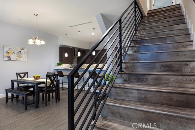 Detail Gallery Image 16 of 27 For 3236 Royal Oaks Dr #2,  Thousand Oaks,  CA 91362 - 3 Beds | 2/1 Baths