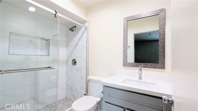 Detail Gallery Image 11 of 20 For 801 S 2nd St #3,  Alhambra,  CA 91801 - 3 Beds | 2 Baths