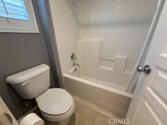 Detail Gallery Image 9 of 25 For 30545 Green Vista Dr, Menifee,  CA 92584 - 4 Beds | 2/1 Baths