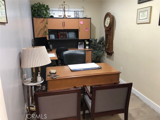 Office #02. Can come furnished.