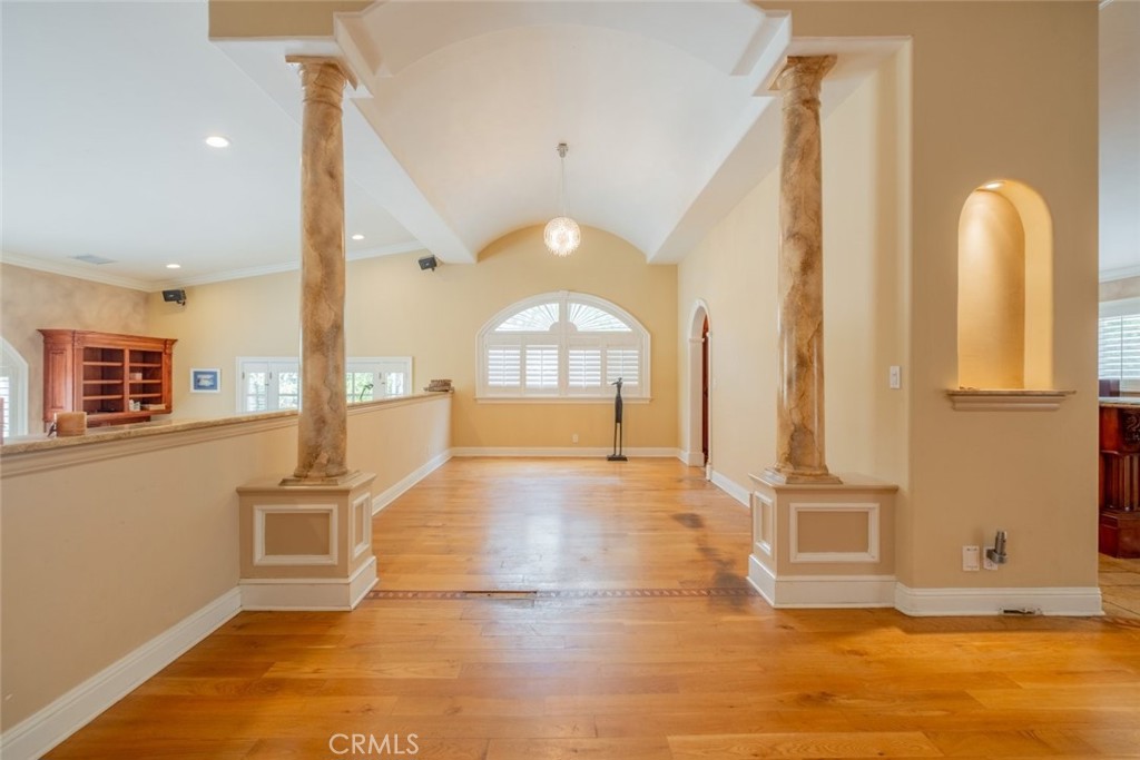 MLS #SR25094102 image #9