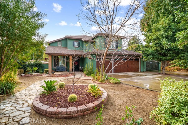 Detail Gallery Image 2 of 66 For 4127 Crestview Dr, Lake Elsinore,  CA 92530 - 5 Beds | 3/1 Baths