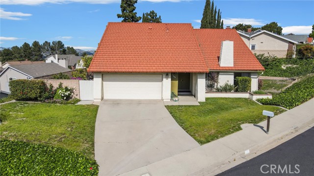 1684 Eveningside Drive photo 1
