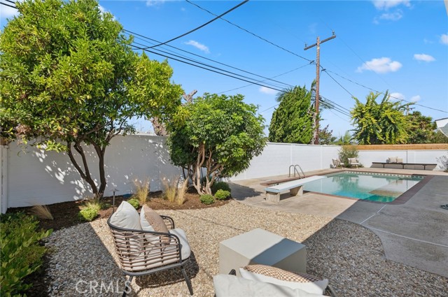 Detail Gallery Image 23 of 24 For 2355 Rutgers Dr, Costa Mesa,  CA 92626 - 4 Beds | 2 Baths