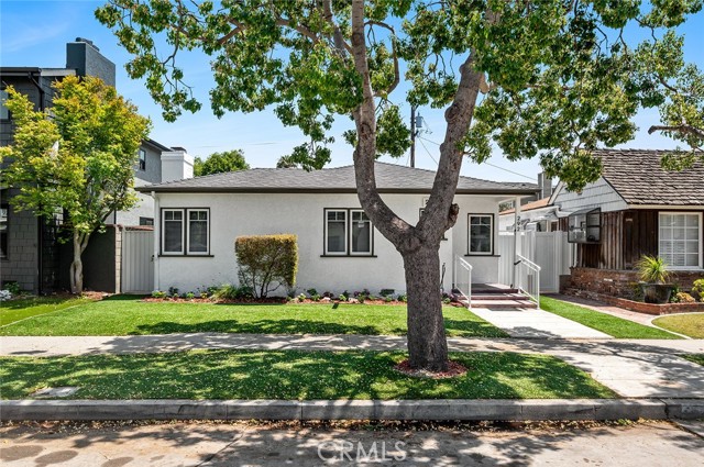 292 Covina Avenue, Long Beach CA: https://media.crmls.org/medias/3f6d98fd-0fba-4ad0-b737-b59fc98c0b5c.jpg