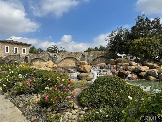 Detail Gallery Image 55 of 74 For 3406 Whispering Glen Ct, Simi Valley,  CA 93065 - 5 Beds | 4/1 Baths