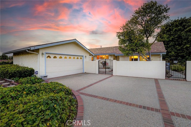 27109 Grayslake Road, Rancho Palos Verdes, California 90275, 4 Bedrooms Bedrooms, ,1 BathroomBathrooms,Residential,Sold,Grayslake,PV21206397