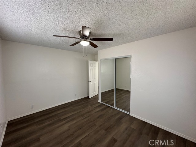 38726 E 31st E Street, Palmdale CA: https://media.crmls.org/medias/3f6f335d-57c5-4971-9e96-c64bed6b2364.jpg