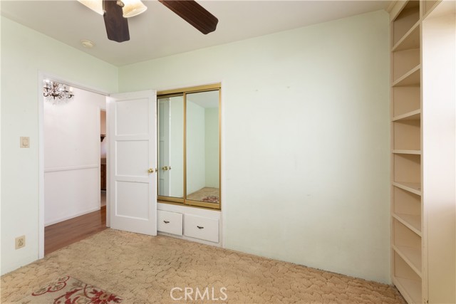 3139 Chestnut Avenue, Long Beach CA: https://media.crmls.org/medias/3f6fb039-7b77-44dc-b974-bf2042177955.jpg