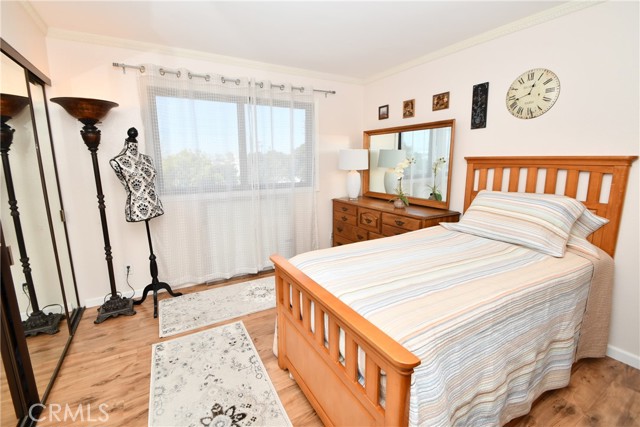 Detail Gallery Image 9 of 16 For 212 E Imperial Ave a,  El Segundo,  CA 90245 - 3 Beds | 2 Baths