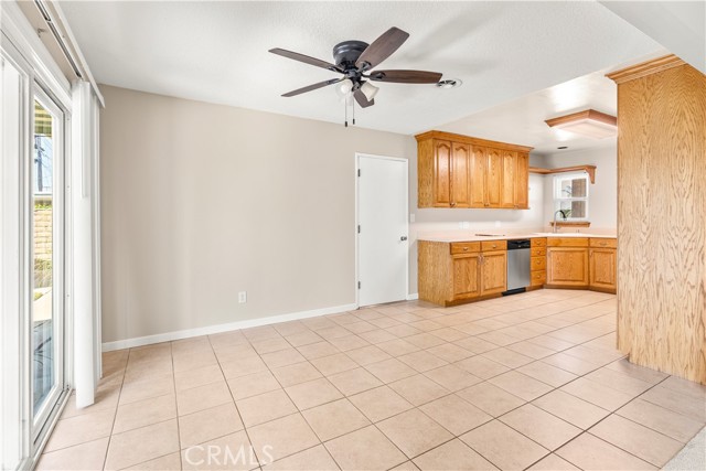 Detail Gallery Image 7 of 34 For 8734 Ouida Dr, Riverside,  CA 92503 - 4 Beds | 2 Baths