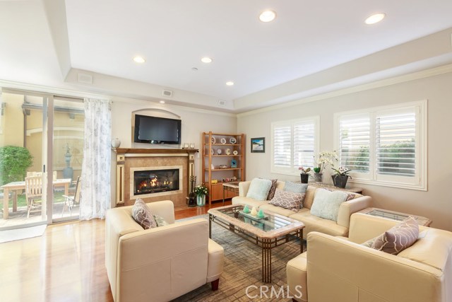 2010 Curtis Avenue, Redondo Beach, California 90278, 4 Bedrooms Bedrooms, ,2 BathroomsBathrooms,Residential,Sold,Curtis,SB18108494