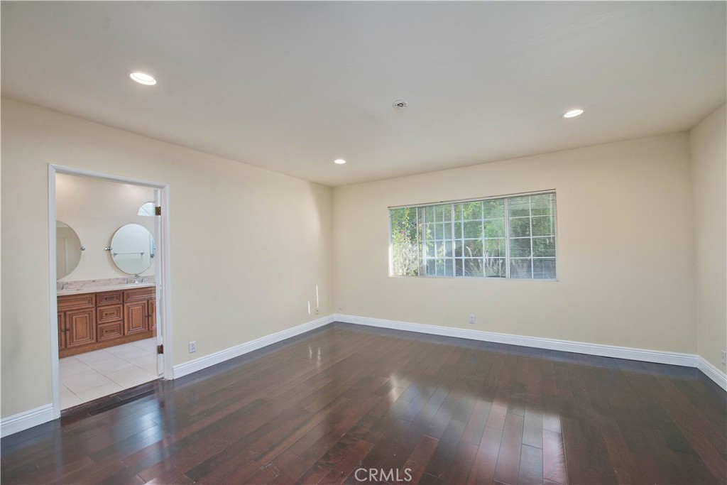 3F72E029 95Fb 4C32 B01D E2631D0752Cb 17660 Palora Street, Encino, Ca 91316 &Lt;Span Style='BackgroundColor:transparent;Padding:0Px;'&Gt; &Lt;Small&Gt; &Lt;I&Gt; &Lt;/I&Gt; &Lt;/Small&Gt;&Lt;/Span&Gt;