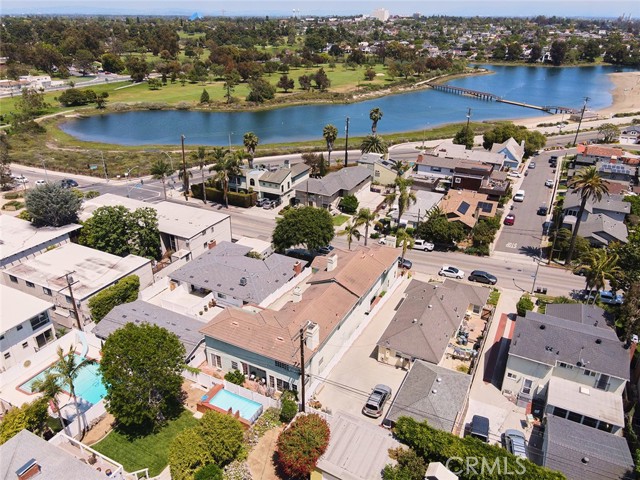 385 Park Avenue, Long Beach CA: https://media.crmls.org/medias/3f742039-4559-40ec-bae2-7e2b323ea7b1.jpg