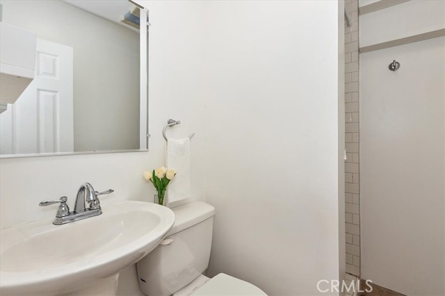 Detail Gallery Image 24 of 34 For 2820 S La Brea Ave, Los Angeles,  CA 90016 - 3 Beds | 2 Baths