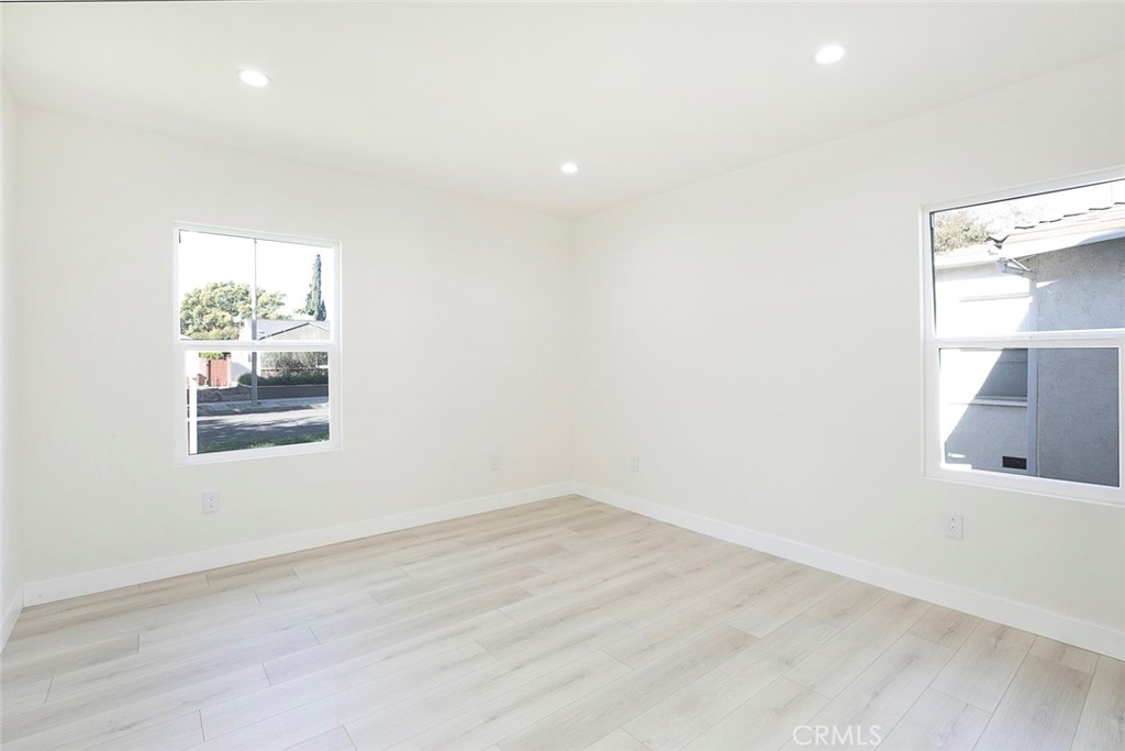 1440 N Maple StreetBurbank img 9