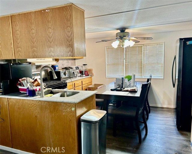 Detail Gallery Image 7 of 16 For 37311 47th St #204,  Palmdale,  CA 93552 - 2 Beds | 1 Baths