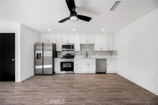 Detail Gallery Image 22 of 28 For 4851 Faculty, Long Beach,  CA 90808 - – Beds | – Baths