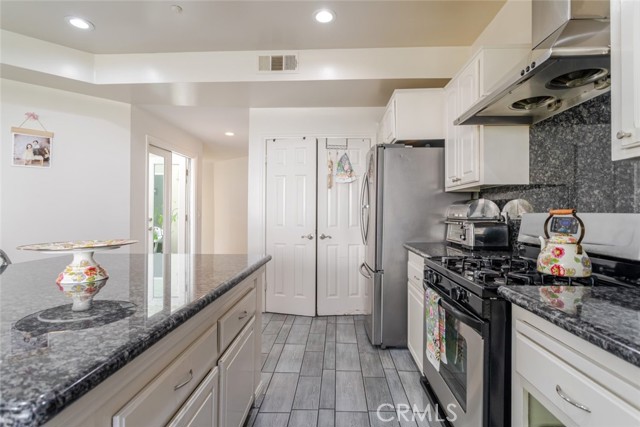 Detail Gallery Image 30 of 75 For 605 N 18th St, Montebello,  CA 90640 - 4 Beds | 3 Baths