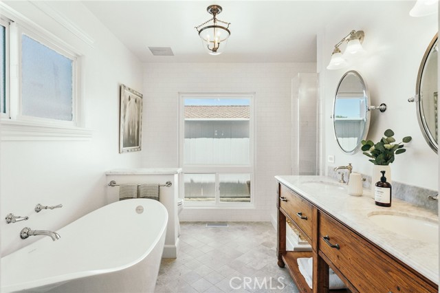 Image 16 of 38 For 27317 Sunnyridge Road