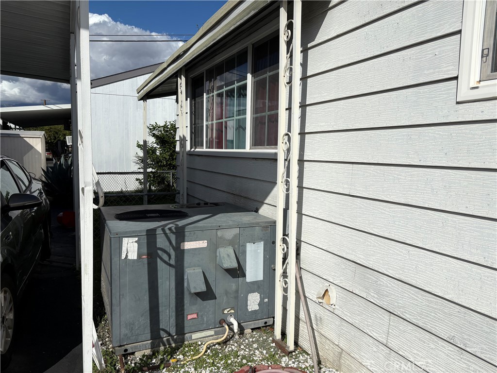 MLS #SR25262712 image #5