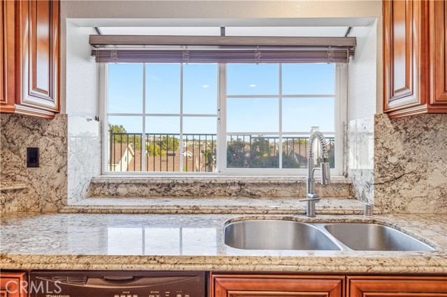 Detail Gallery Image 12 of 57 For 21102 Ponderosa, Mission Viejo,  CA 92692 - 3 Beds | 3 Baths