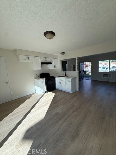 Detail Gallery Image 16 of 25 For 558 S Benjamin, Rialto,  CA 92376 - 1 Beds | 1 Baths