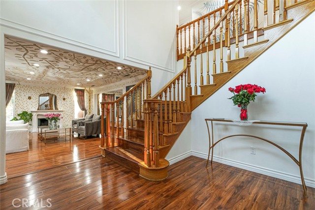 11417 Mount Gleason Avenue, Tujunga CA: https://media.crmls.org/medias/3f78fff4-cd9b-4b95-bf9c-7e69ca1ec25c.jpg