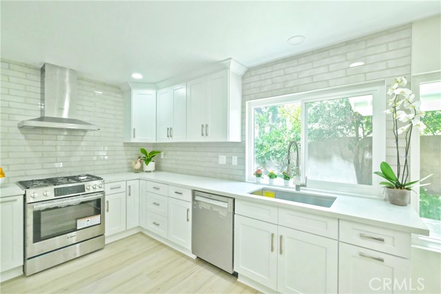 16329 Cherry Fall Lane, Cerritos CA: https://media.crmls.org/medias/3f7947b6-0703-4fb0-a3ce-b33fa875d3a9.jpg