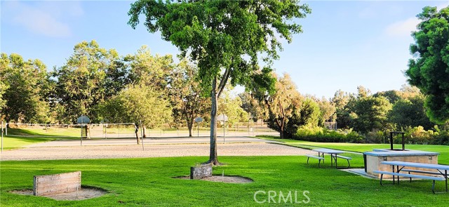 Detail Gallery Image 5 of 7 For 4103 Eucalyptus Ln, Santa Maria,  CA 93455 - 4 Beds | 2/1 Baths