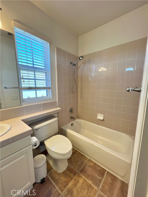 Upstairs Jr. Suite Bathroom 
