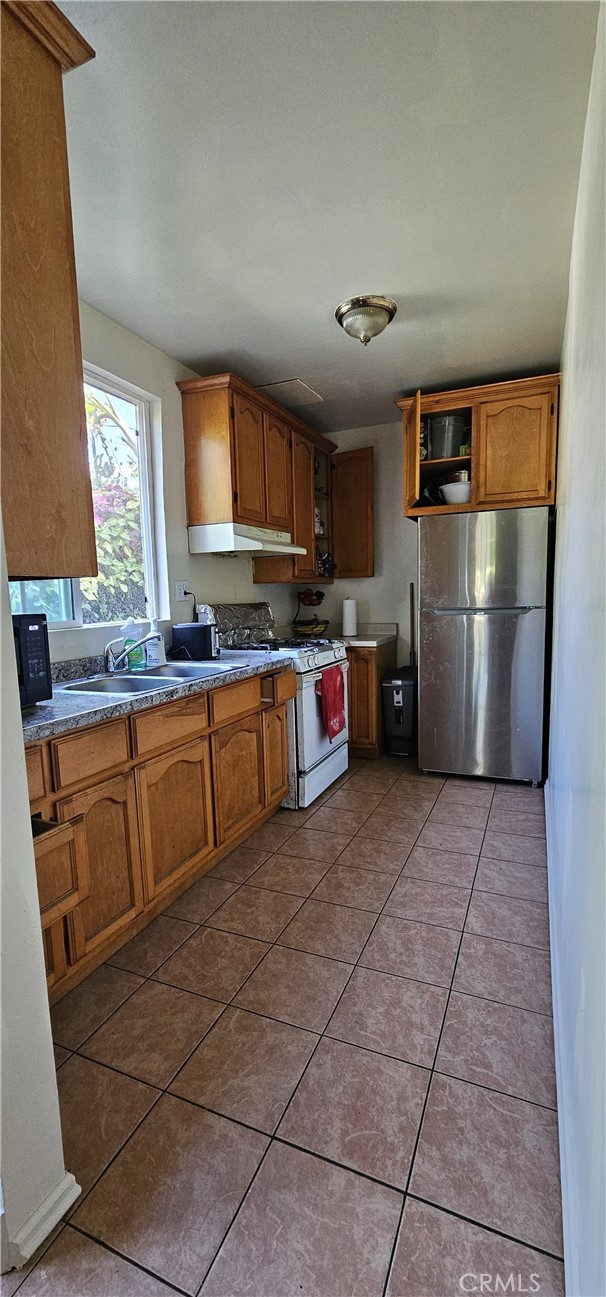 Detail Gallery Image 23 of 30 For 2546 S Bronson, Los Angeles,  CA 90018 - 5 Beds | 4 Baths