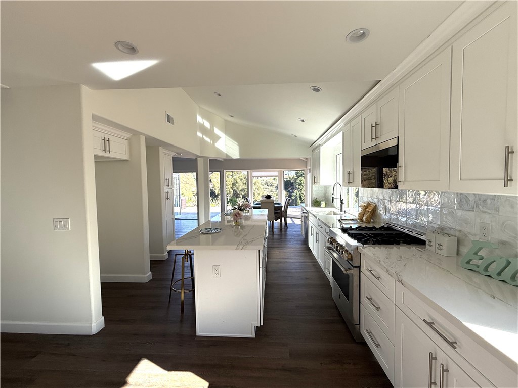 MLS #NP25234245 image #12