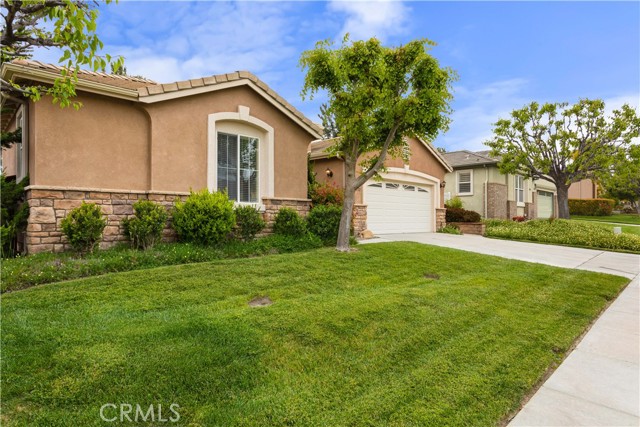 Detail Gallery Image 3 of 14 For 30312 Carmenet Cir, Murrieta,  CA 92563 - 3 Beds | 3 Baths