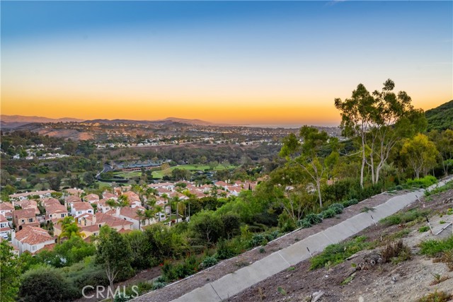 Detail Gallery Image 32 of 40 For 30786 La Mer, Laguna Niguel,  CA 92677 - 5 Beds | 4 Baths