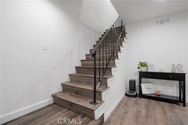 Detail Gallery Image 14 of 25 For 17730 Regency Cir, Bellflower,  CA 90706 - 3 Beds | 2 Baths
