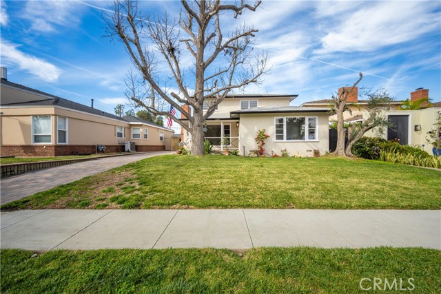 Detail Gallery Image 6 of 33 For 3729 N Weston Pl, Long Beach,  CA 90807 - 5 Beds | 3 Baths
