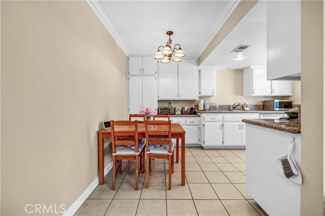 1821 Pepper Street, Alhambra CA: https://media.crmls.org/medias/3f7d0383-049e-4cc7-ba07-4d9150e27b37.jpg